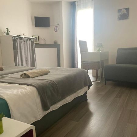Gite:"Sur Le Chemin" Livinhac-le-Haut Zewnętrze zdjęcie