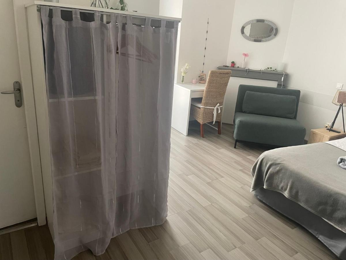 Gite:"Sur Le Chemin" Livinhac-le-Haut Zewnętrze zdjęcie